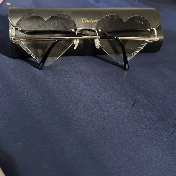 Cartier Heart Sunglasses with Black and Silver Accents New Cartier rimless sunglasses glasses Diamond Cut heart  main image 3